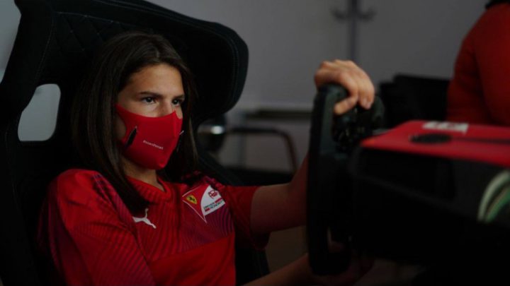 Mais nova entre as finalistas, Antonella Bassani ressalta participação na Seletiva da FIA e Ferrari