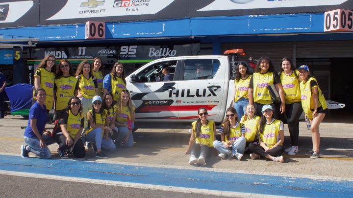 TOYOTA GAZOO Racing incentiva participação feminina no automobilismo em parceria com Girls Like Racing