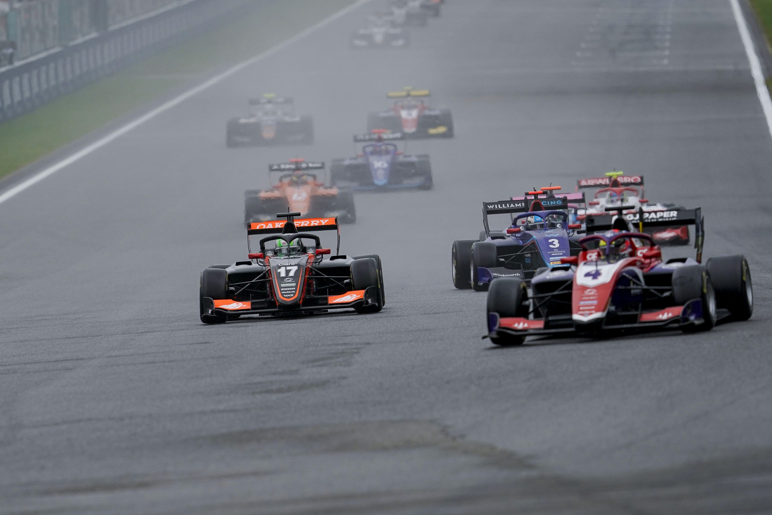 Caio Collet se destaca de slicks na chuva e conquista novo top5 em Spa em seu melhor fim de semana da temporada 2023 na FIA Fórmula 3